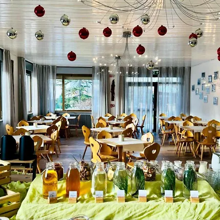 Otel Latemar 3*